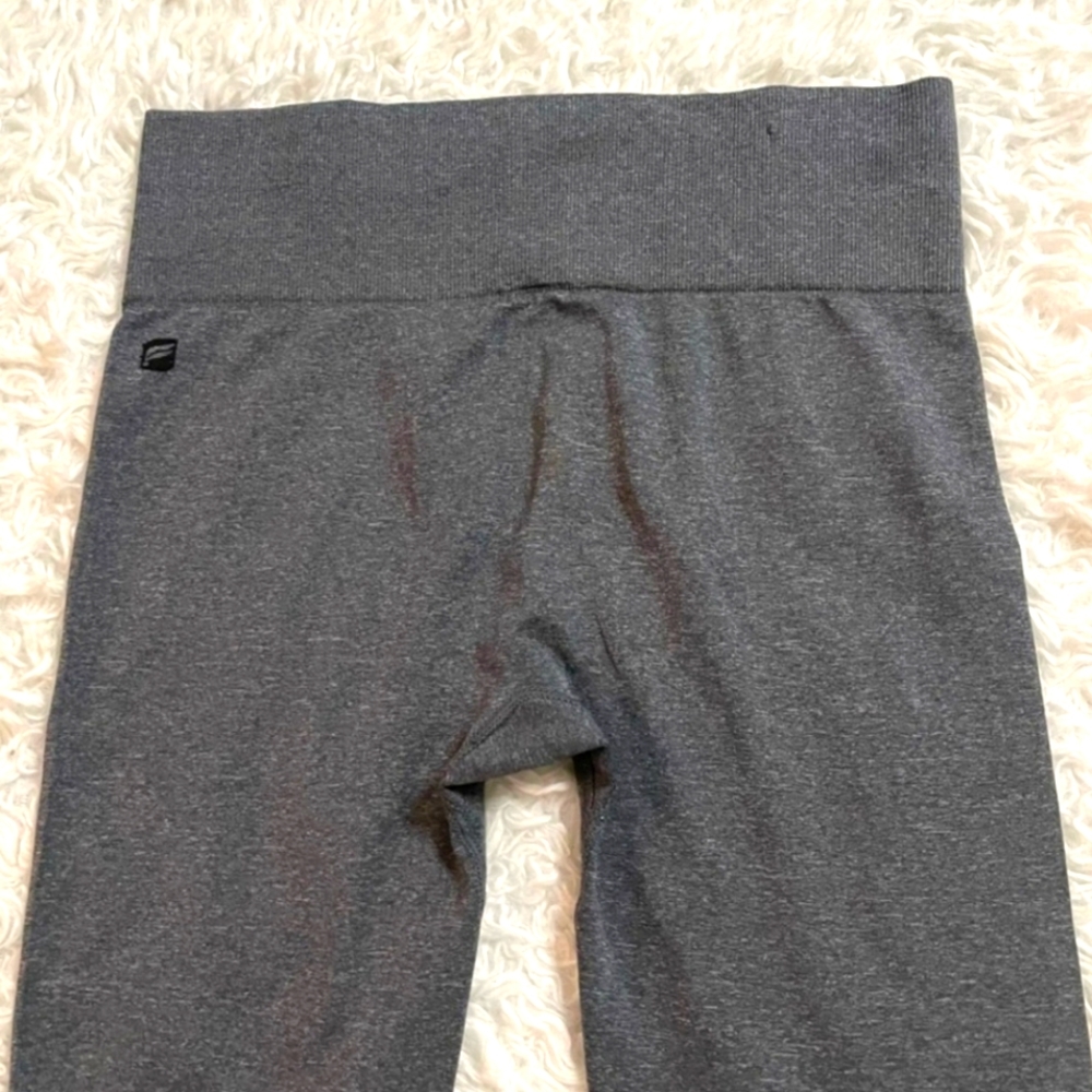 Fabletics Leggings - Picture 5 of 5
